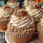 Delicious apple crumble cupcakes topped with cinnamon crumble and caramel drizzle — the perfect fall dessert recipe for 2025.