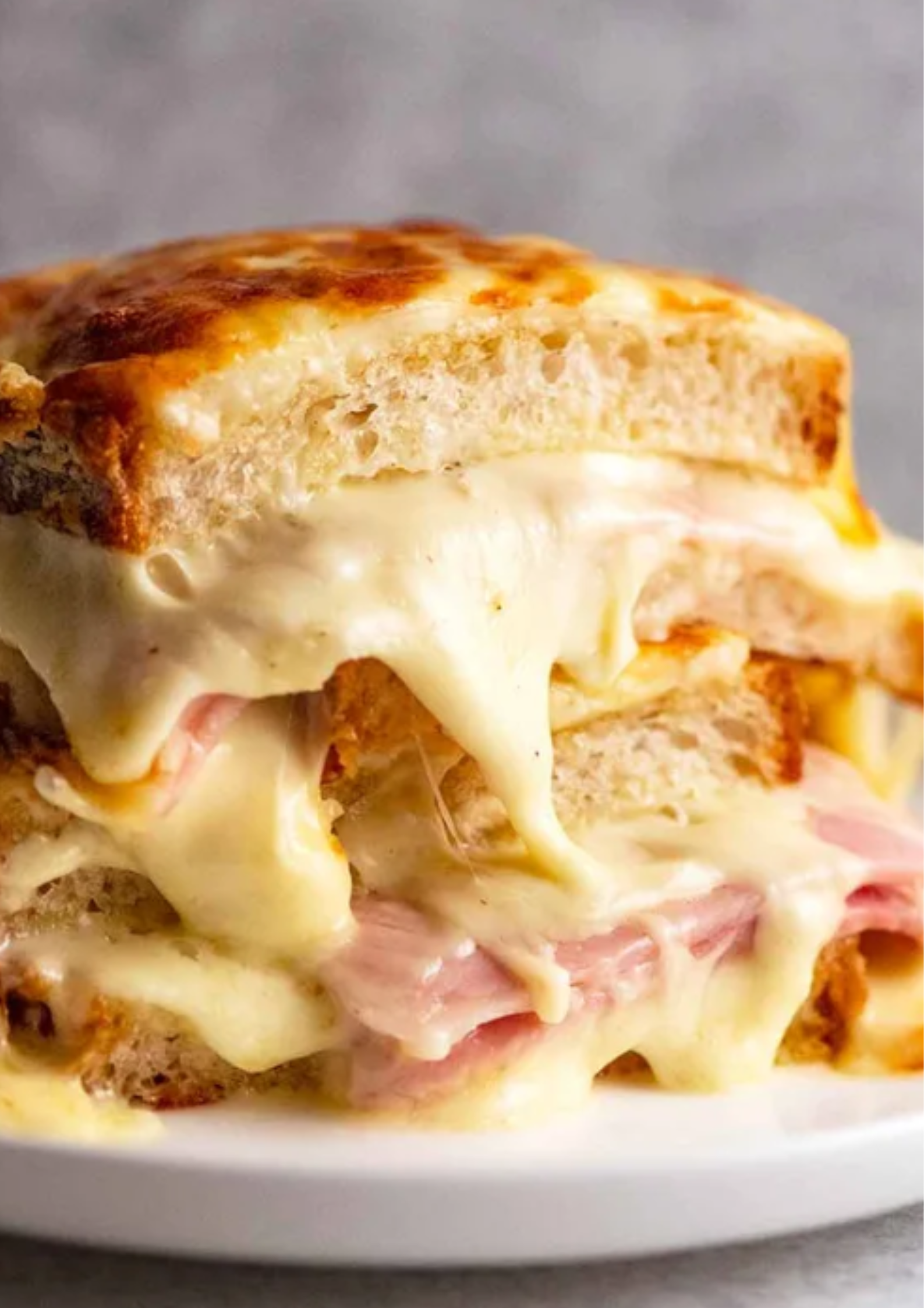 Croque Monsieur (French Ham and Cheese Sandwich)