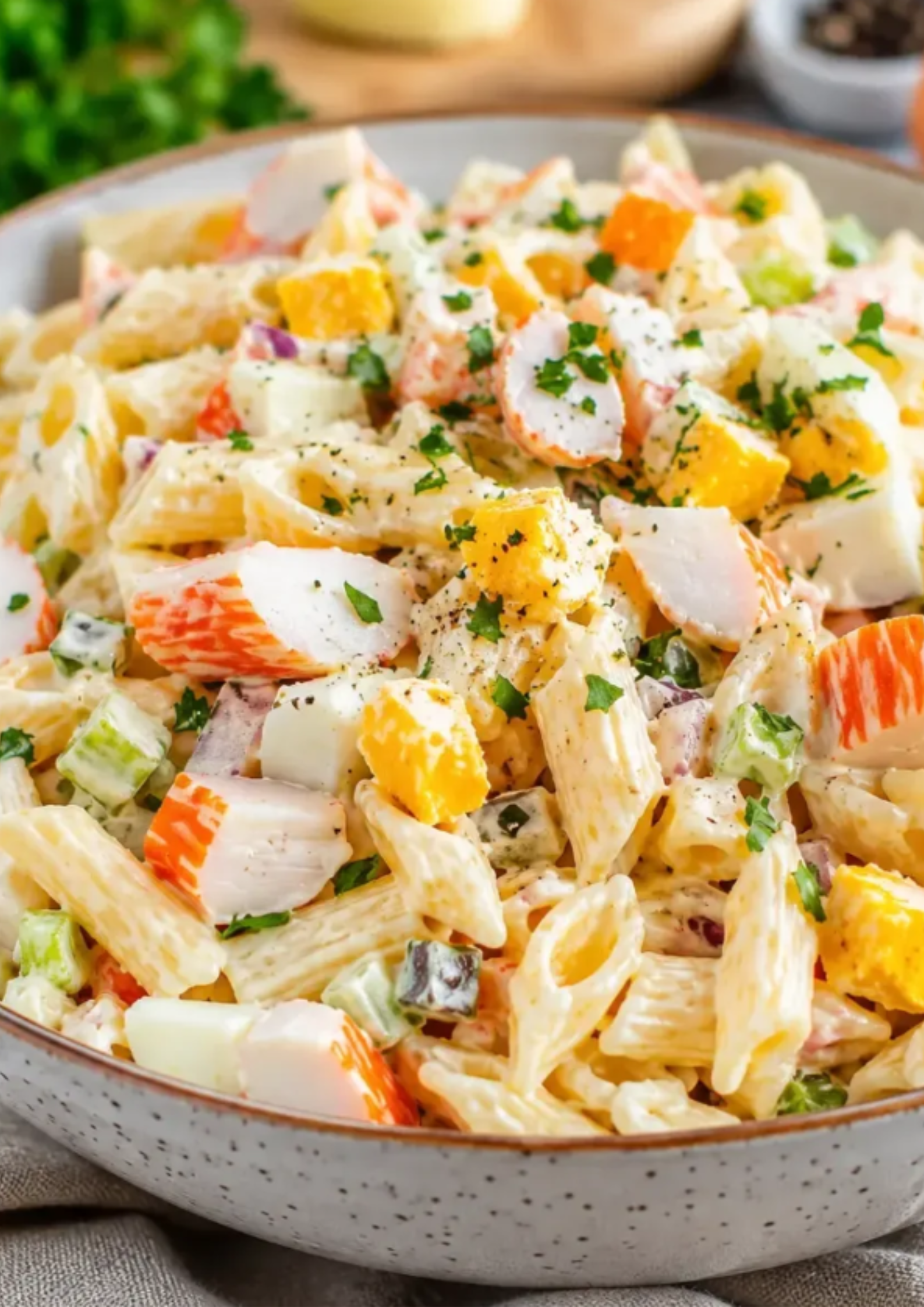 Salade de Pâtes au Surimi 🌊 La Recette Parfaite pour un Pique-Nique !